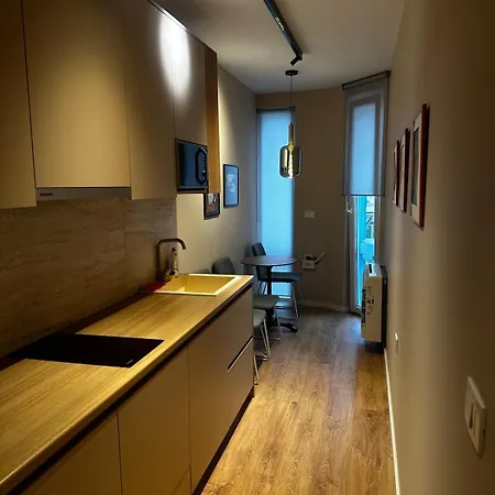 Blloku Cozy * Tirana